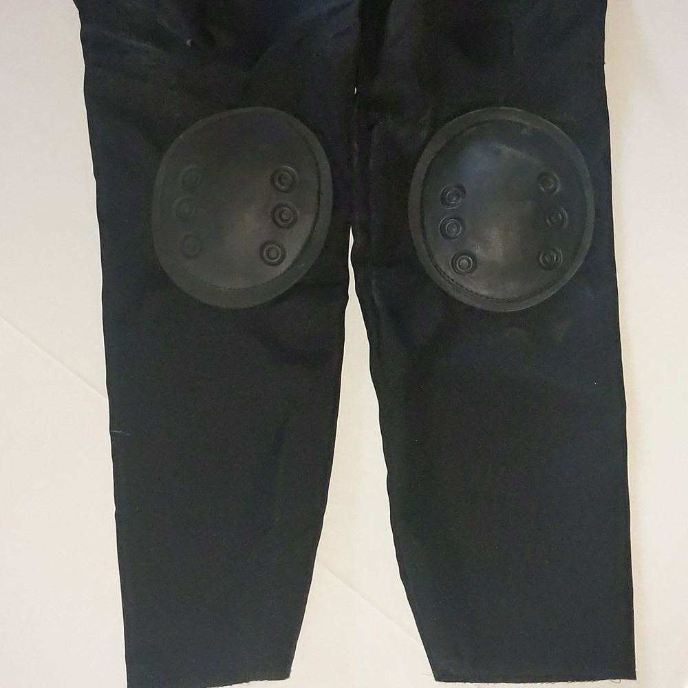 Hide and eek – kids SWAT officer costume – size small– new with tags - Picture 4 of 4